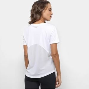 NIKE Women’s Dri Fit Short Sleeve Running Top Size XS